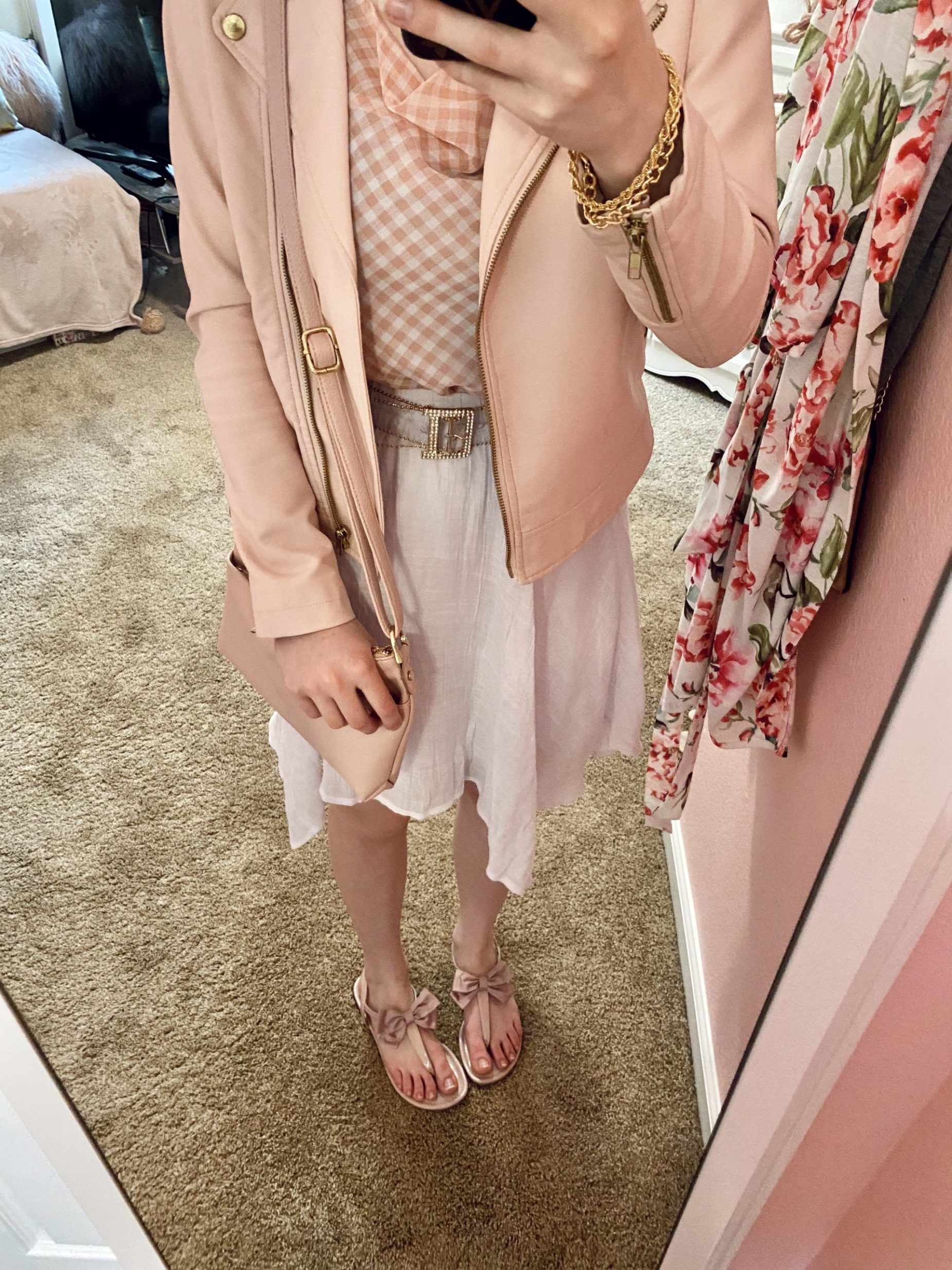 6 incredibly easy satin camisole outfit ideas! » S & S