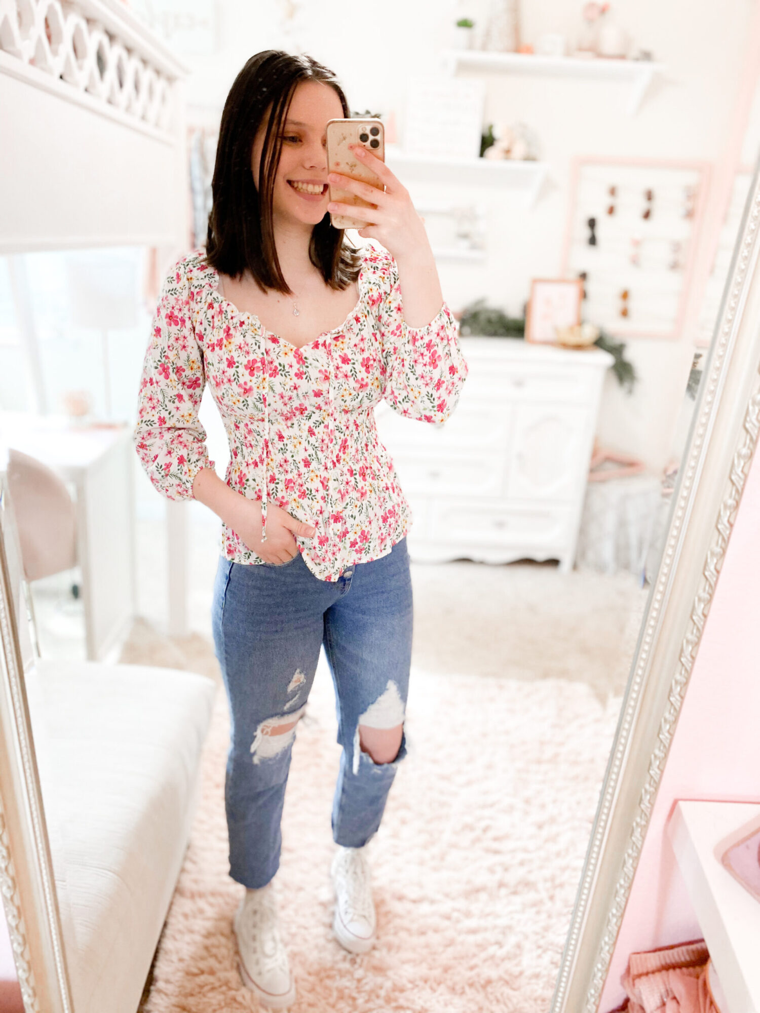 Floral Top Outfit With The Absolute Cutest 10 Top Ever!