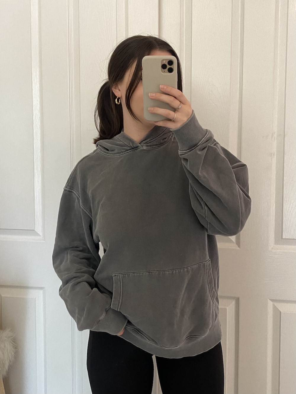 7 Best Aritzia Hoodie Dupes You NEED To Try Out!